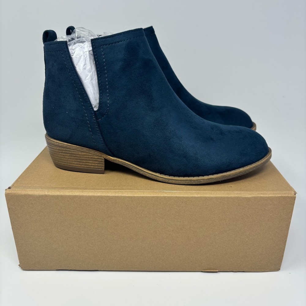 Journee Collection Rimi Booties WIDE 8.5 - Picture 2 of 9